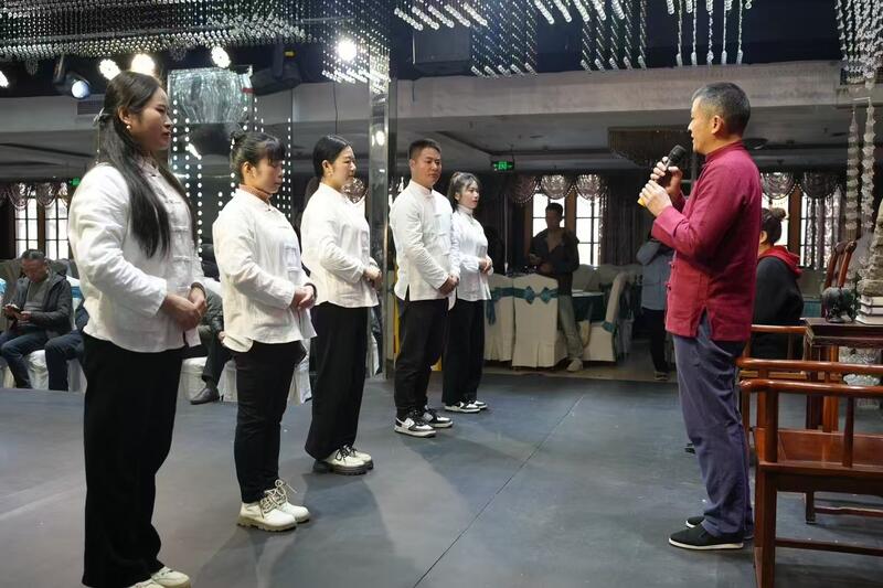 匠心继艺育新材!蒙顶黄芽非遗传承人曾志东收徒仪式圆满礼成 brand_alt_mark