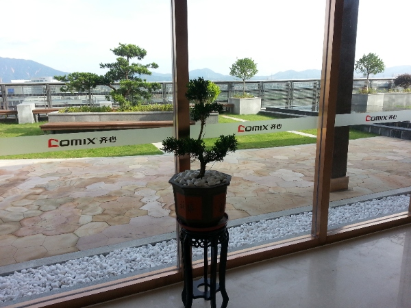 精心设计的屋顶花园——享受阳光与美景的完美融合